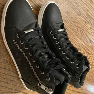 Black Steve Madden High-Top Sneakers